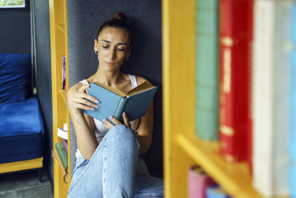 By-Reading-Books-About-Emotional-Intelligence-ei-matters