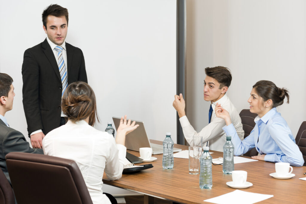 The-Power-of-Nonverbal-Cues-in-Conflict-Resolution-ei-matters